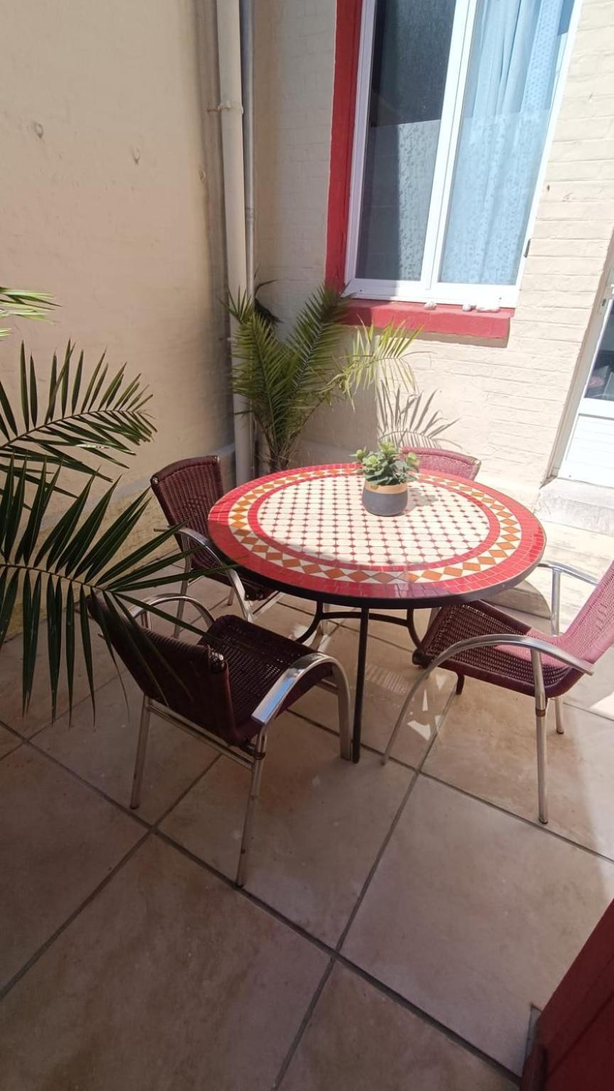 La Batelière, appartement mer avec patio privé Mers-les-Bains Exterior foto